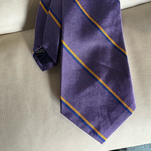 100% Silk Designer Purple Blue and Gold Neck Tie - Colours by Alexander Julian - Picture 1 of 3